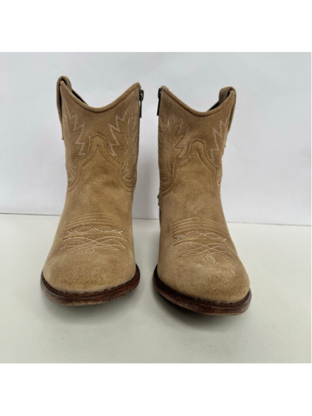 Sendra Suede Western Ankle Boots Size 37 Tan Embroidered Studded cowboy - Picture 2 of 10